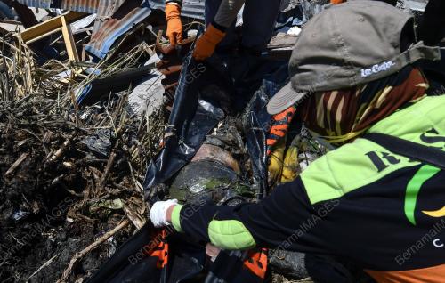 IDN07_05102018_GEMPA_BUMI
