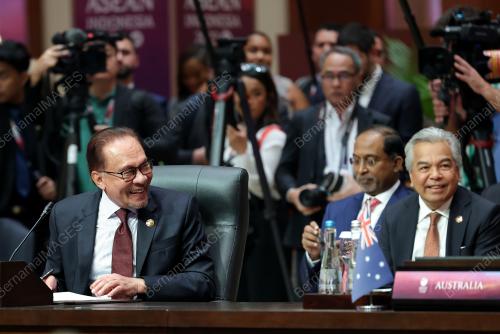 DATUK SERI ANWAR IBRAHIM