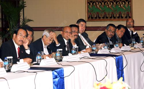 MUHYIDDIN YASSIN