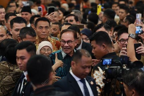 DATUK SERI ANWAR IBRAHIM