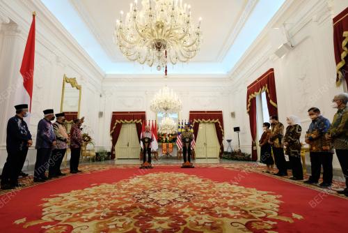 DATUK SERI ISMAIL SABRI YAAKOB