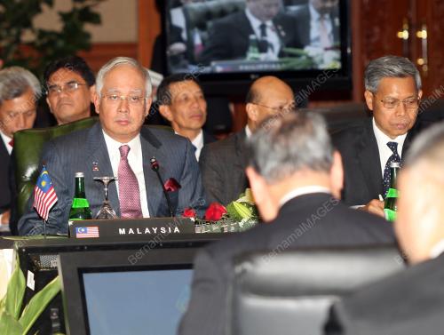 ASEAN SUMMIT