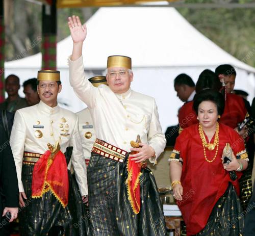 NAJIB TUN RAZAK