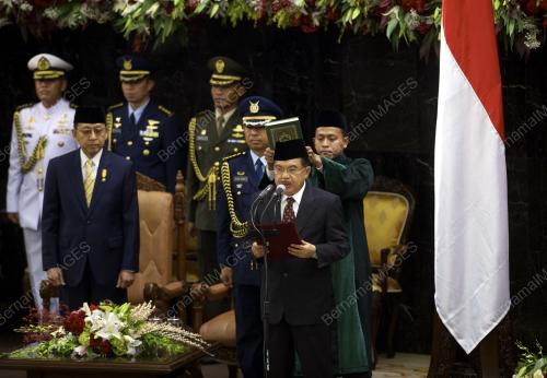 IDN09_20102014_PRESIDEN_BARU