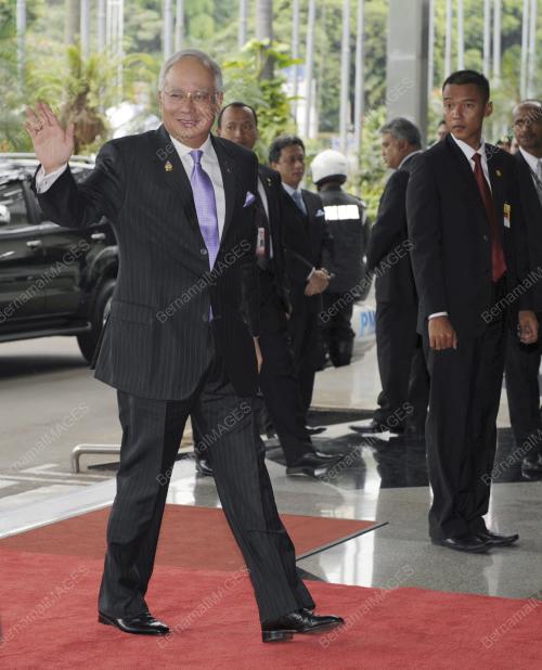 ASEAN SUMMIT