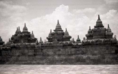 IDN10_08012015_BOROBUDUR