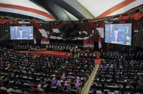 IDN10_20102019_ANGKAT_SUMPAH