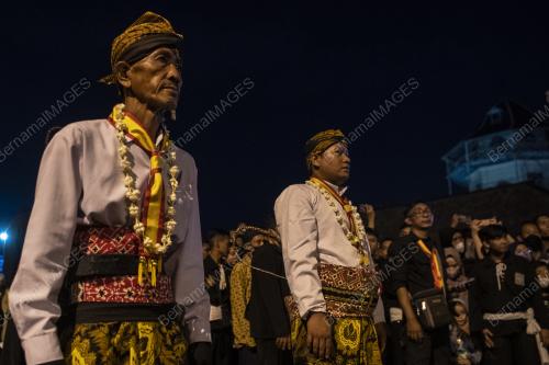 PERAYAAN KIRAB PUSAKA ACARA "KEBO BULE"