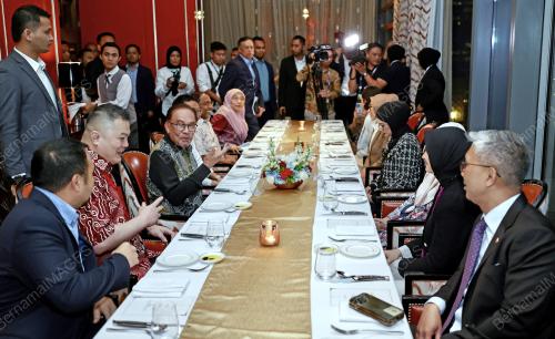 DATUK SERI ANWAR IBRAHIM