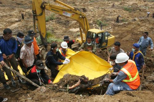 MANGSA GEMPA BUMI