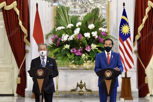 TAN SRI MUHYIDDIN YASSIN