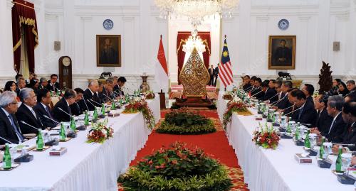 IDN11_19122013_PM