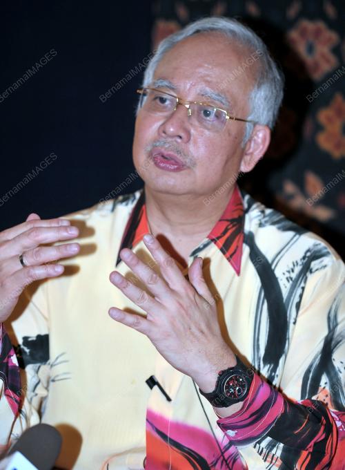 DATUK SERI MOHD NAJIB TUN ABDUL RAZAK