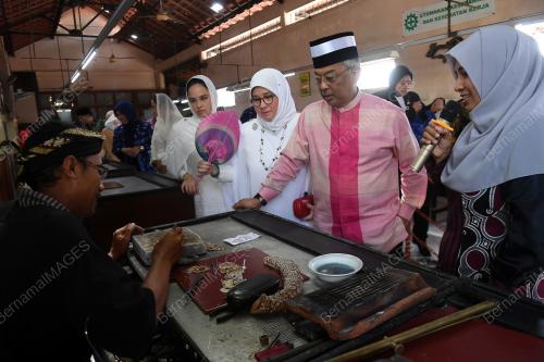 IDN11_28082019_AGONG