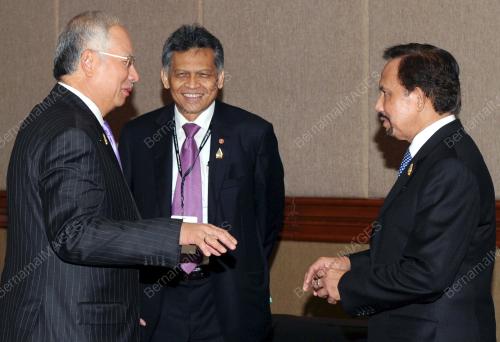 ASEAN SUMMIT