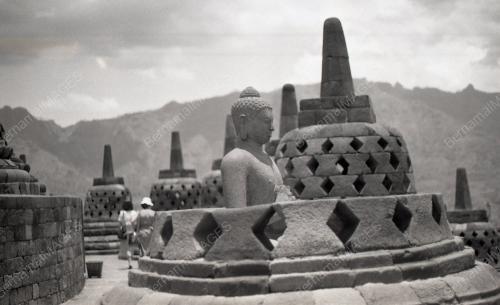IDN12_08012015_BOROBUDUR