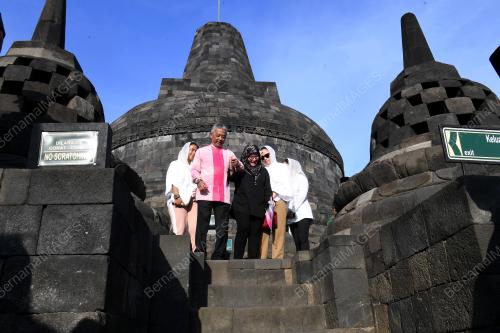 IDN13_28082019_AGONG