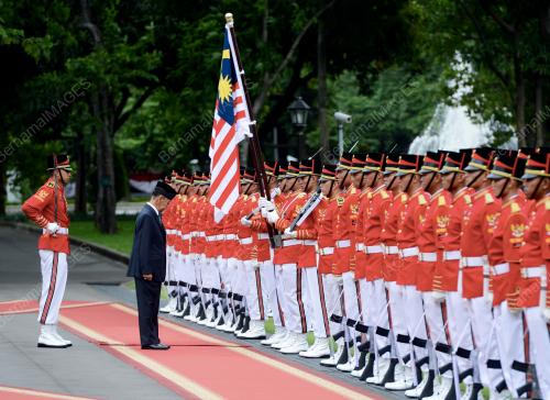 IDN14_04122012_AGONG_JAKARTA