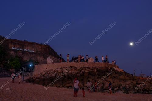 PANTAI MELASTI