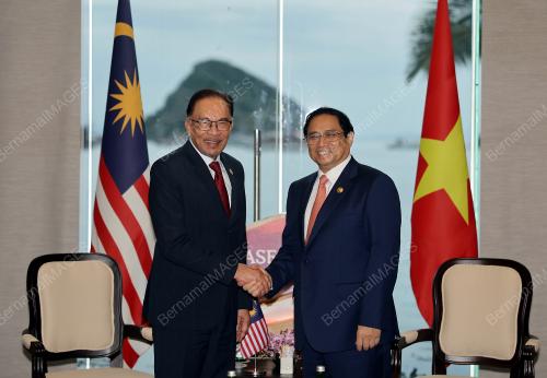 DATUK SERI ANWAR IBRAHIM