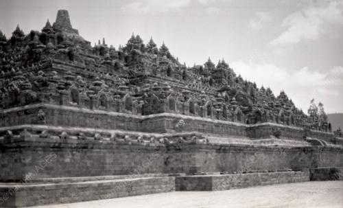 IDN17_08012015_BOROBUDUR