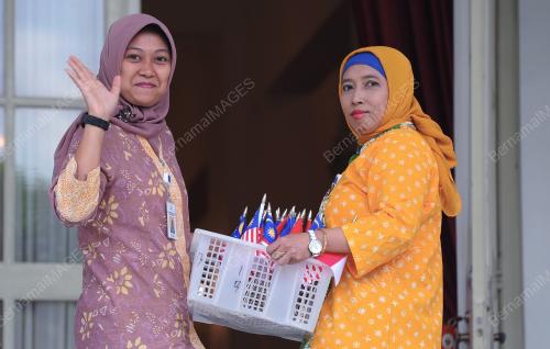 IDN21_19122013_BENDERA