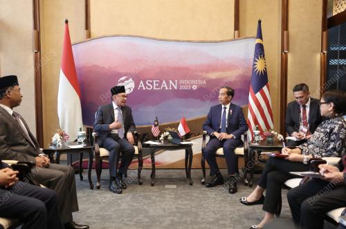 DATUK SERI ANWAR IBRAHIM