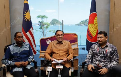 DATUK SERI ANWAR IBRAHIM