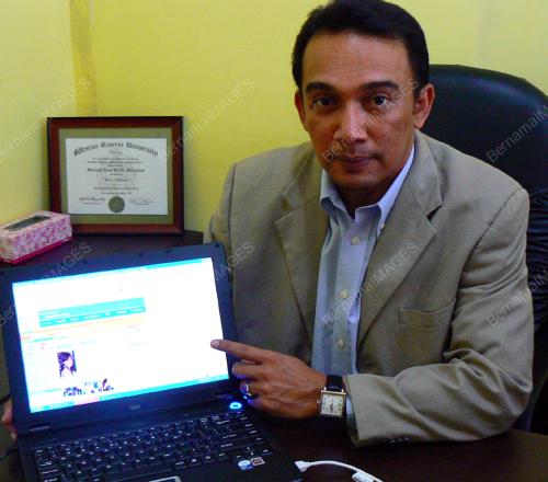 Dr Fauzi Mohamed