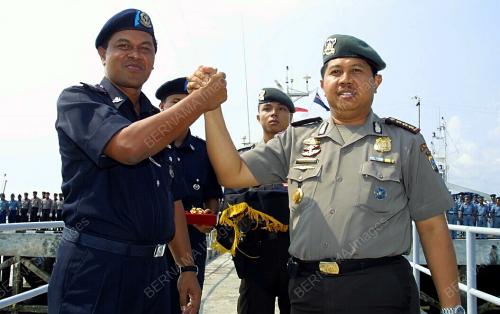 LATIHAN BERSAMA POLIS MERIN MALAYSIA DAN INDONESIA