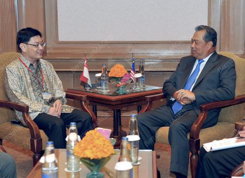TAN SRI MUHYIDDIN YASSIN