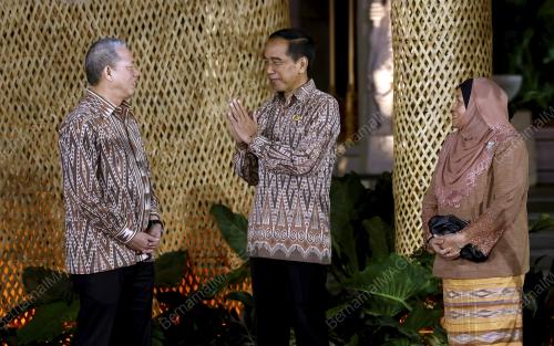 DATUK SERI FADILLAH YUSOF