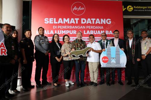 DATUK KAPTEN FAREH MAZPUTRA