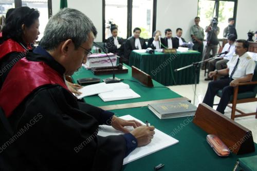 COURT-GARUDA CRASHED