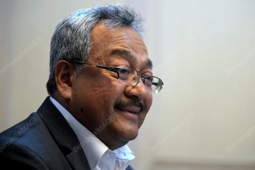 IND03_19102019_SIDANG_MEDIA