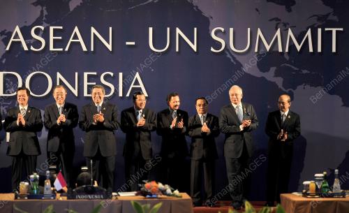 DATUK SERI MOHD NAJIB TUN RAZAK