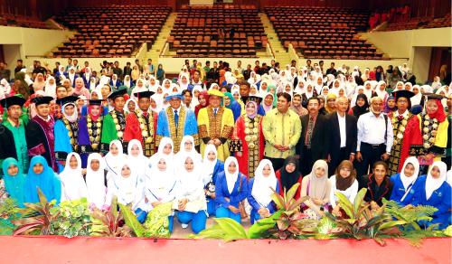 IND03_30042015_UNIVERSITAS_UBUDIAH