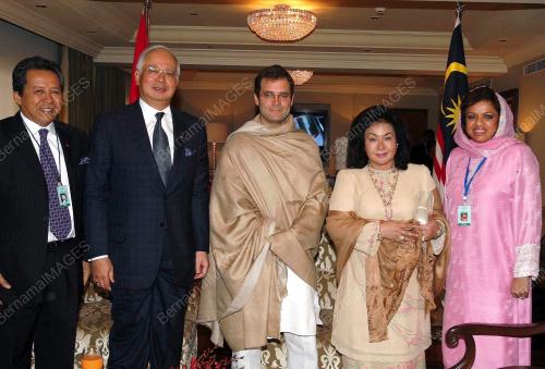 MOHD NAJIB TUN ABDUL RAZAK