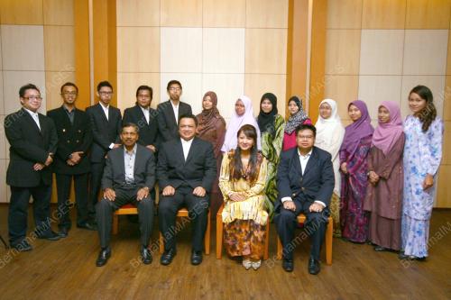 TUANKU SYED FAIZUDDIN PUTRA JAMALULLAIL