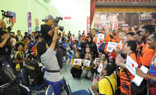 IND05_11122014_EMAS_KARATE