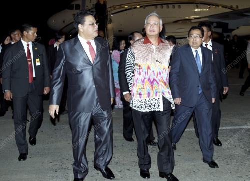IND06_19102014_PM_JAKARTA