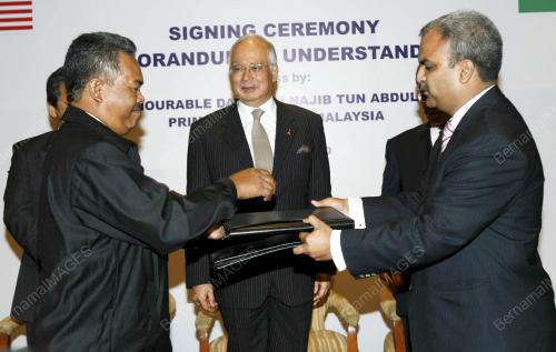 MOHD NAJIB TUN ABDUL RAZAK