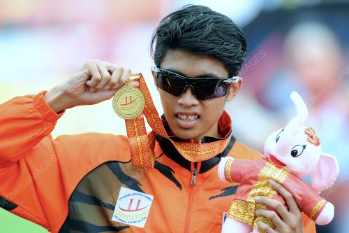 IND10_15122014_400_METER_LELAKI