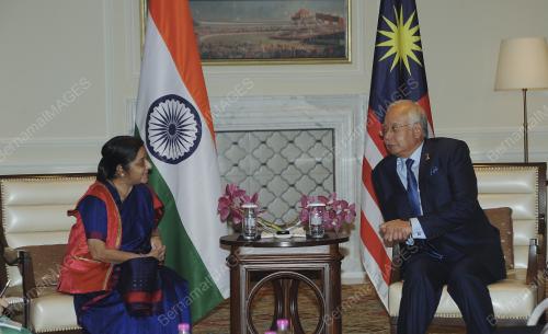 IND15_01042017_COURTESY_CALL