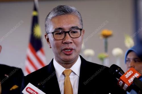 TENGKU DATUK SERI ZAFRUL ABDUL AZIZ