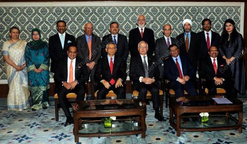 IND25_03042017_GROUP