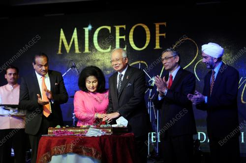 IND26_03042017_PM_DINNER