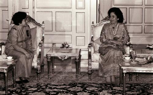 RAJA PERMAISURI AGONG