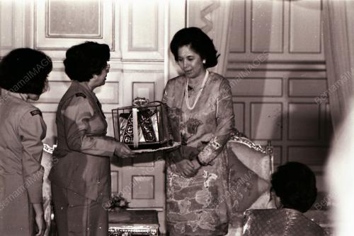 RAJA PERMAISURI AGONG
