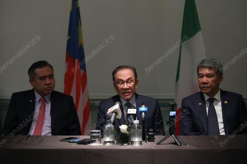 DATUK SERI ANWAR IBRAHIM